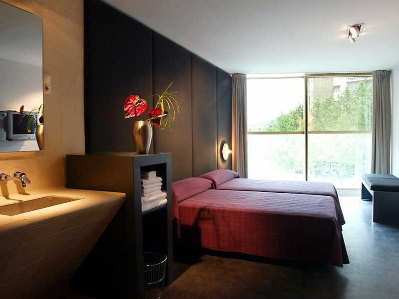 Hotel Ciutat Igualada Extérieur photo